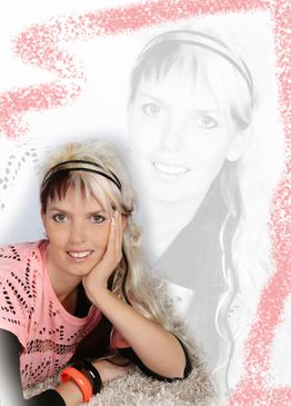 Frau rosa Hintergrund