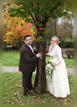 Paar mit Baum