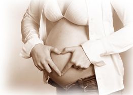 Babybauch Herz